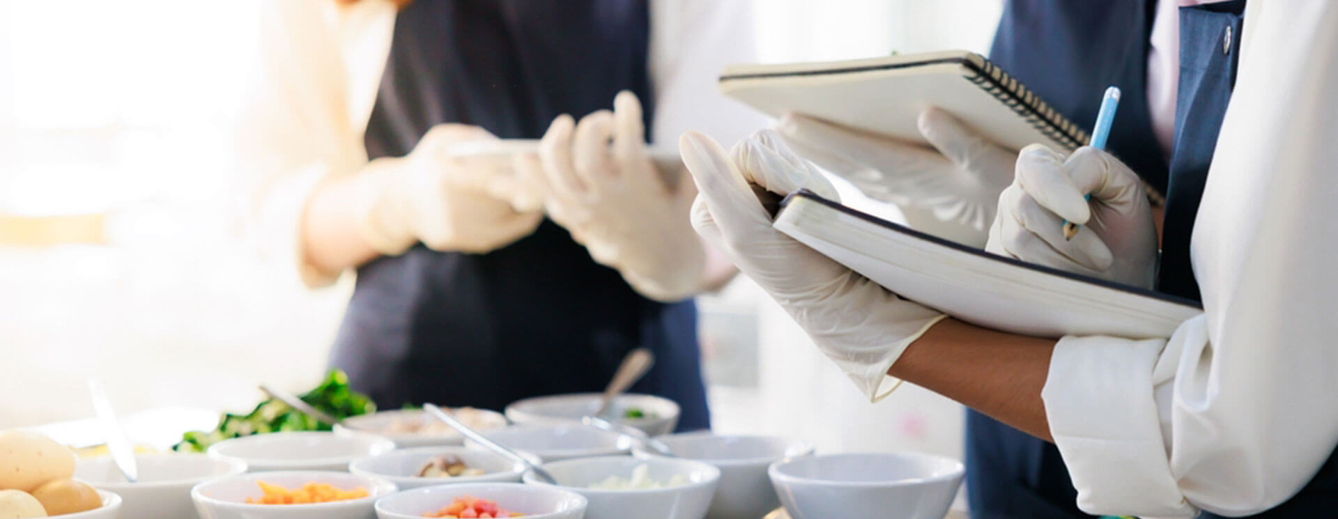 Hygieneplan für die Gastronomie: Wie man ein sauberes und sicheres Restaurant betreibt